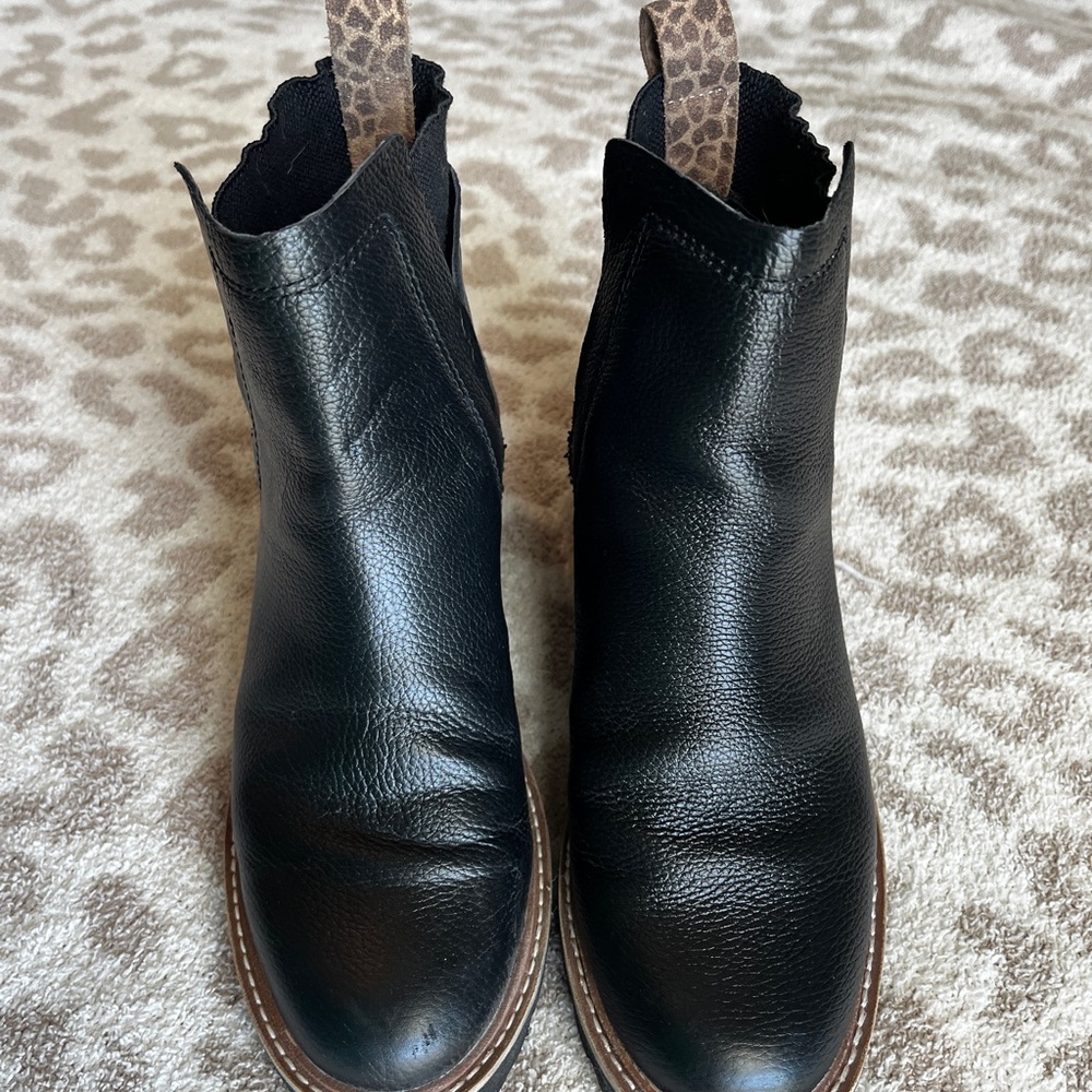 Women's Black Leather Ankle Boots